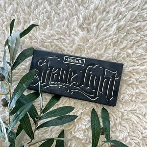 KVD Beauty Shade + Light Powder Face Contour Palette